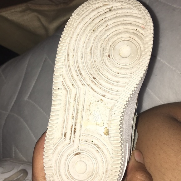 Toddler Nike’s - Picture 3 of 3